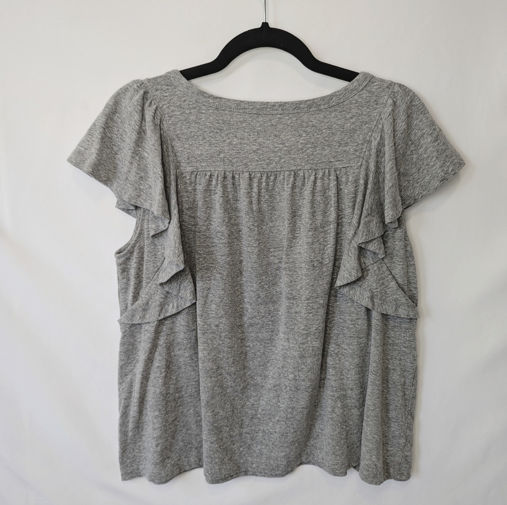 LOFT Gray Ruffle Sleeve Top - Picture 2 of 10